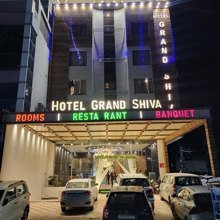 Oaktel Hotel Grand Shiva Near Ganga Ghat Haridwār Exteriér fotografie