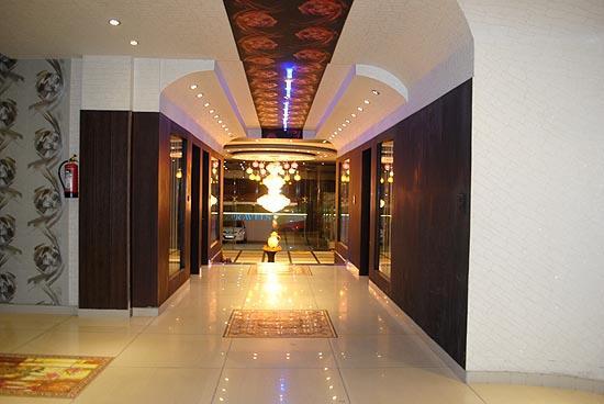 Oaktel Hotel Grand Shiva Near Ganga Ghat Haridwār Exteriér fotografie